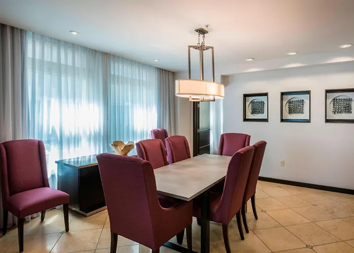 Courtyard By Marriott Tulsa Downtown