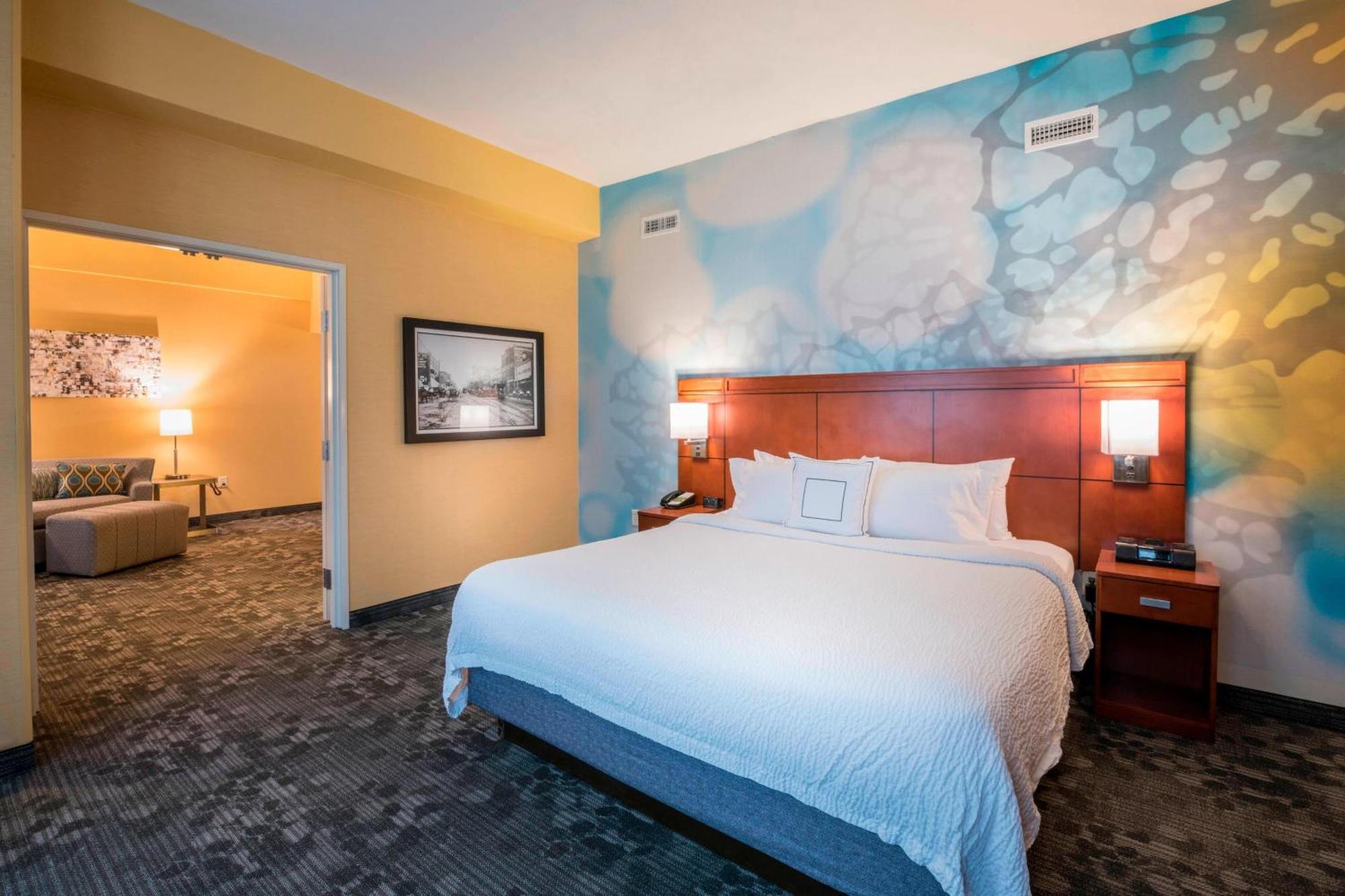 Hotel Courtyard By Marriott Downtown Tulsa